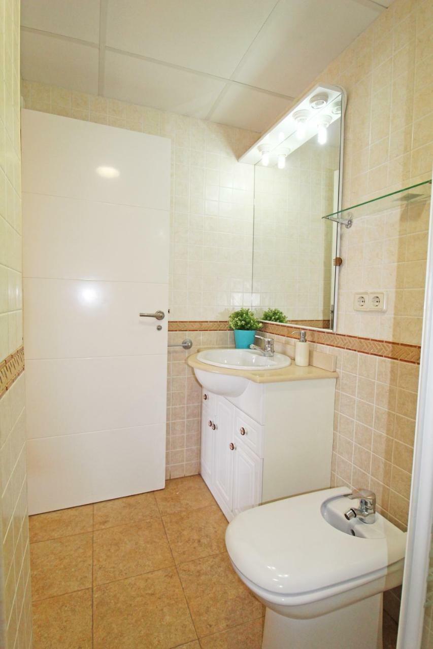 1A Linea Playa San Juan. Vistas. Piscina. Bbq. Gym Lejlighed El Campello Eksteriør billede
