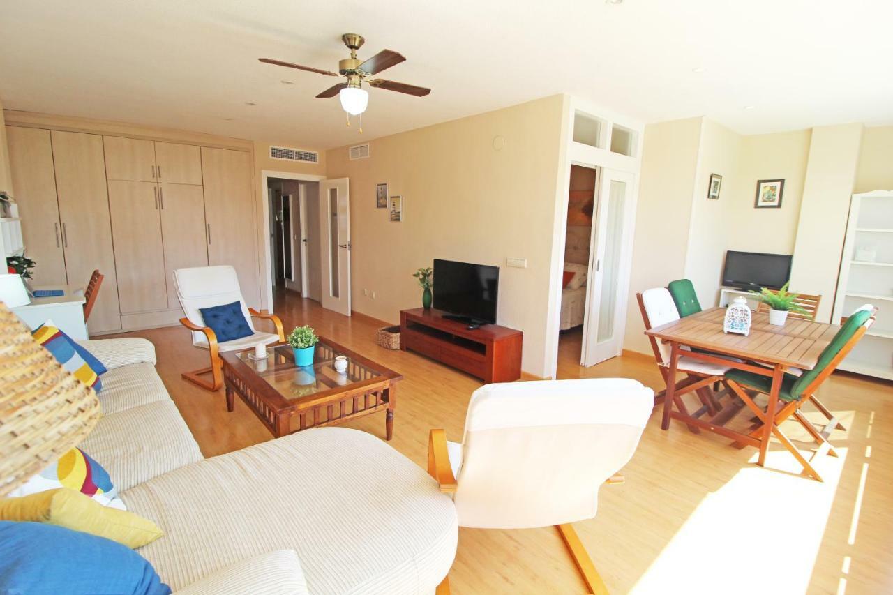 1A Linea Playa San Juan. Vistas. Piscina. Bbq. Gym Lejlighed El Campello Eksteriør billede