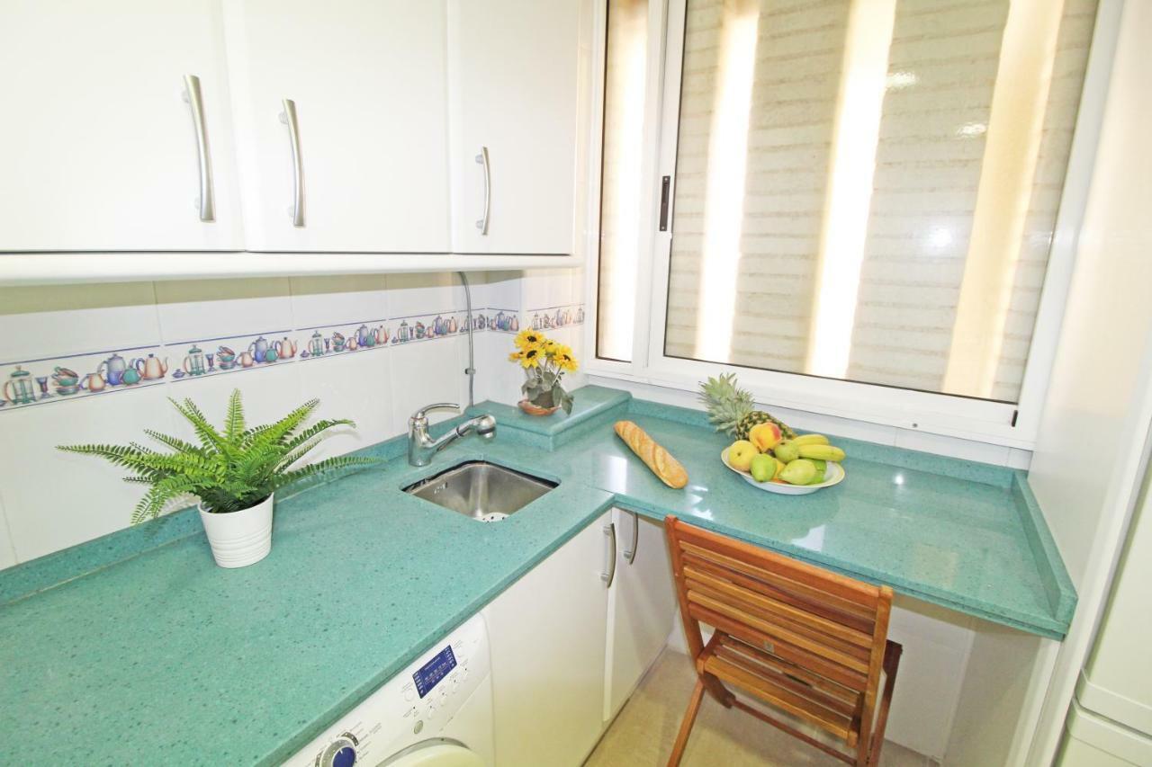 1A Linea Playa San Juan. Vistas. Piscina. Bbq. Gym Lejlighed El Campello Eksteriør billede