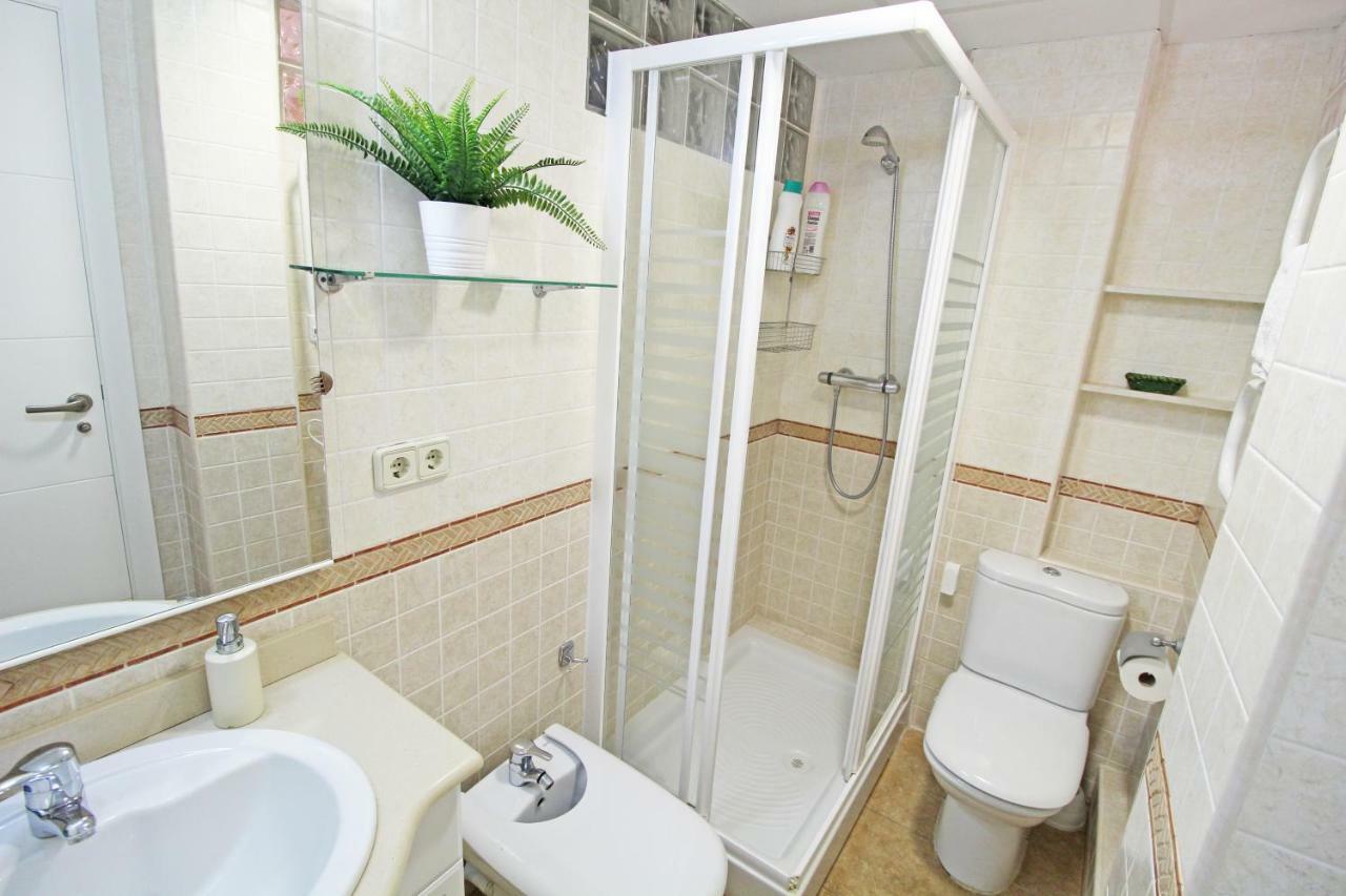 1A Linea Playa San Juan. Vistas. Piscina. Bbq. Gym Lejlighed El Campello Eksteriør billede